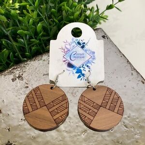 Corner Creation Light Weight Etched Wood Earrings‎